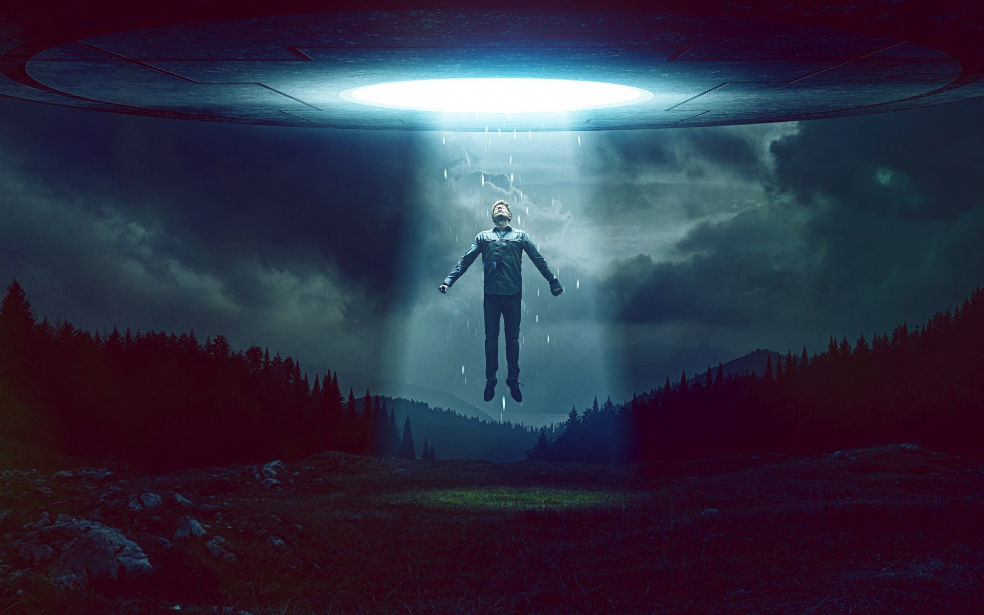 UFO Abducts Man in the Mountains